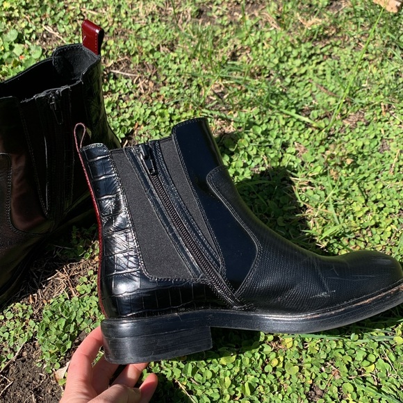 Jeffrey Campbell Black Unique Bootie - Picture 5 of 14